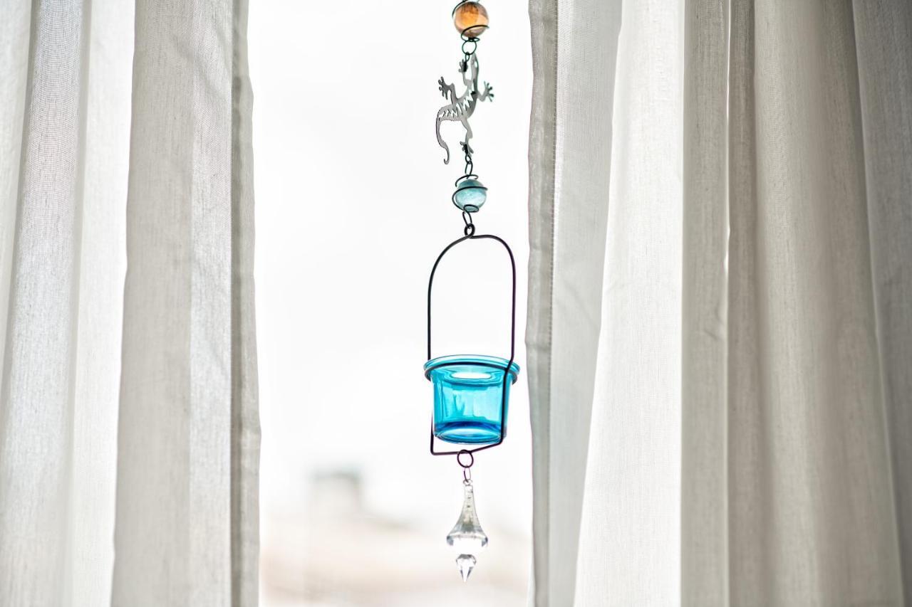Cálido apartamento con piscina en Barcelona Ripollet Esterno foto